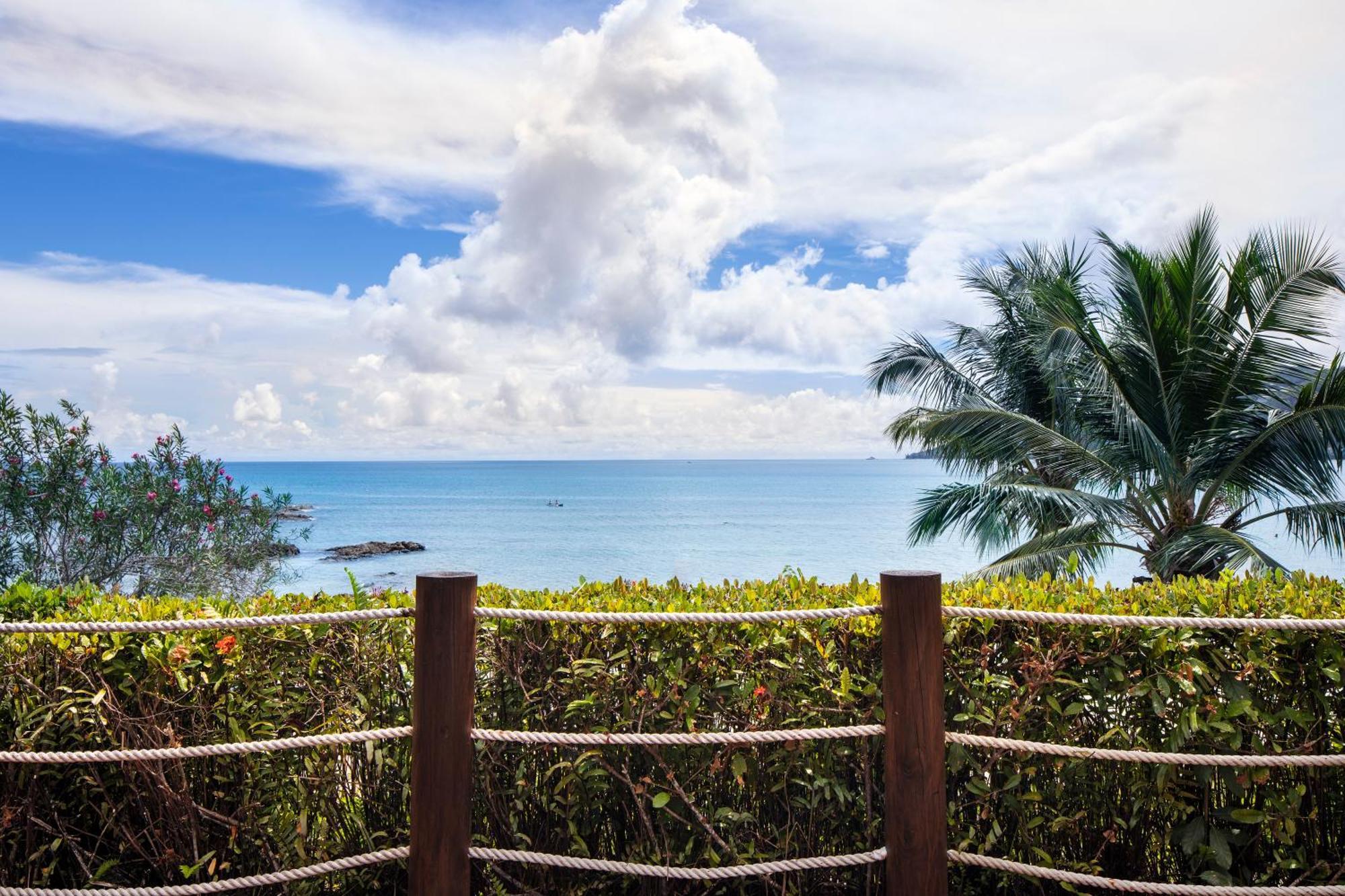 Fisherman'S Cove Resort Beau Vallon  Exterior photo